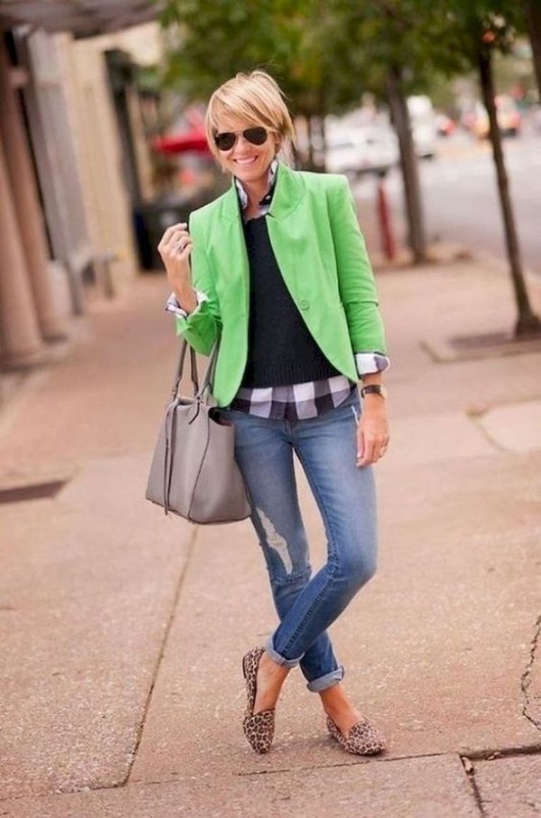 Spring Outfit Ideas Over 40 Fashionable Looks For Mature Women